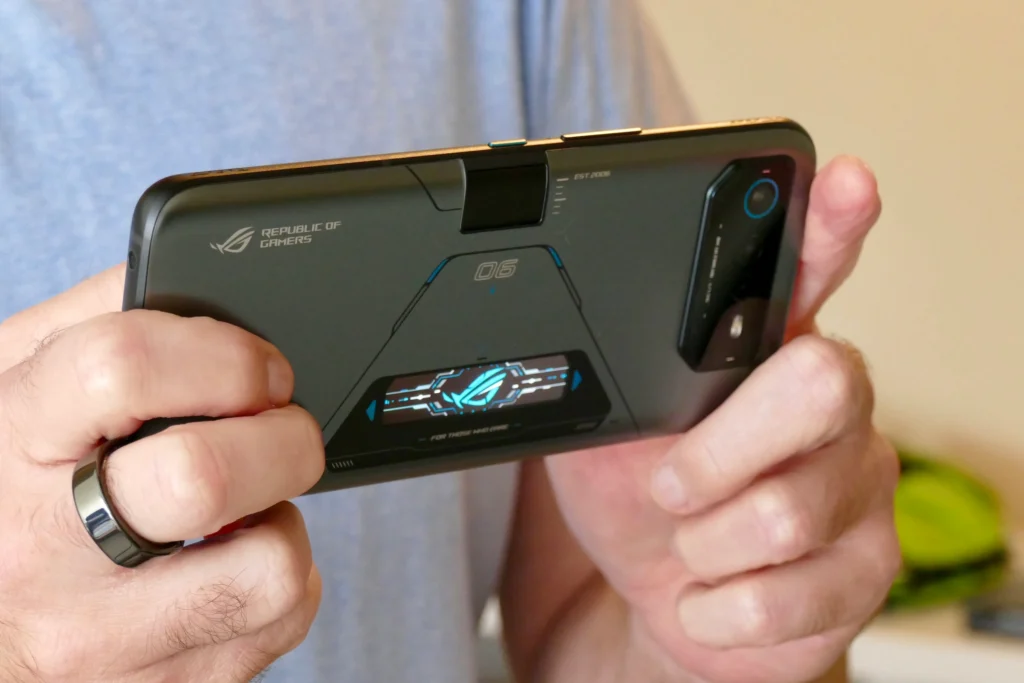 Pixel 7 Pro vs Asus Rog Phone 6D Ultimate : Lequel est meilleur ?