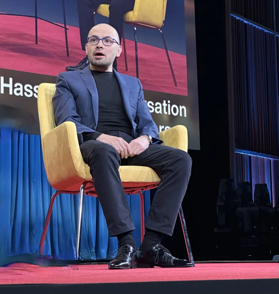 FutureJurvetson-1780094849707835442-01-974x1024 Demis Hassabis quitte la direction de Google DeepMind : ce que cela signifie pour l'IA