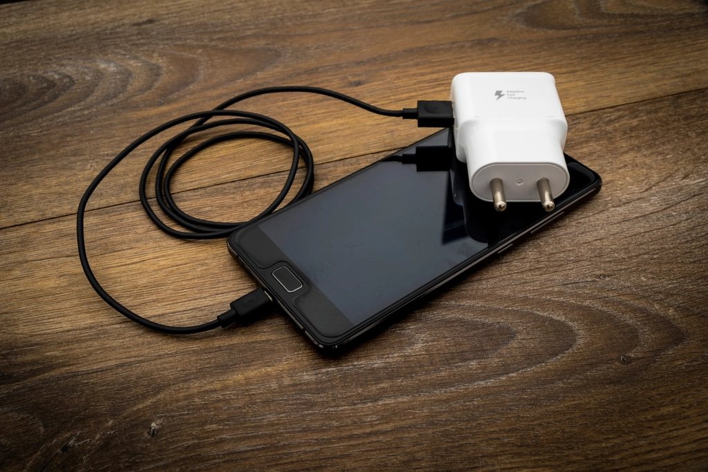 illustration-recharge-4 iPhone 17 Pro : fiche technique, prix et avis fin 2026